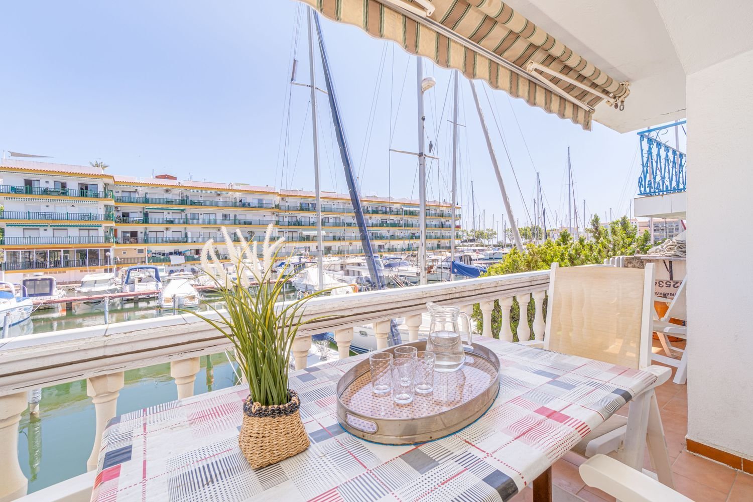 2 غرف نوم شقة في Empuriabrava, Spain رقم 149797