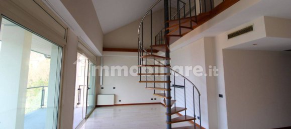 Apartamento de 1 dormitorio en Campione d'Italia, Italy No. 173962 2