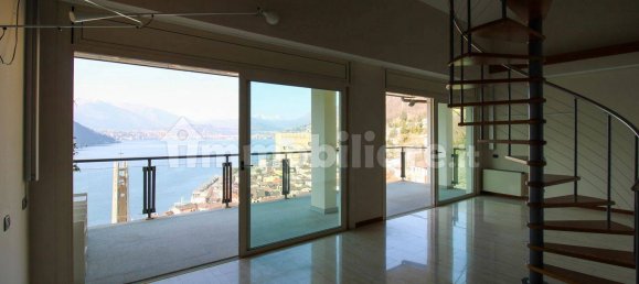 Apartamento de 1 dormitorio en Campione d'Italia, Italy No. 173962 3