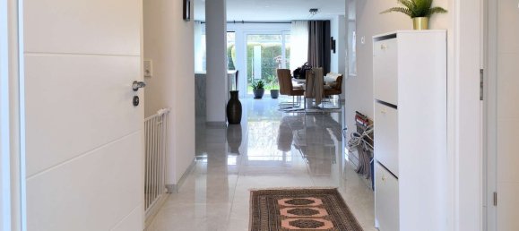 3 bedrooms House in Neuss, Germany No. 63683 4