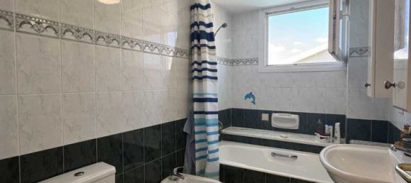 4 bedrooms House in Agios Athanasios, Cyprus No. 6931 7