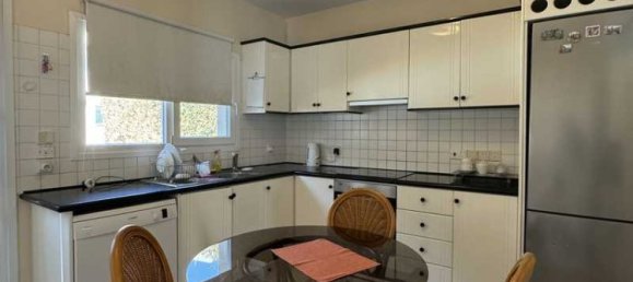 4 Schlafzimmer Gewerbliche Immobilie in Agios Athanasios, Cyprus, Nr. 6931 2