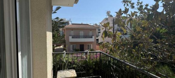 4 bedrooms House in Agios Athanasios, Cyprus No. 6931 10