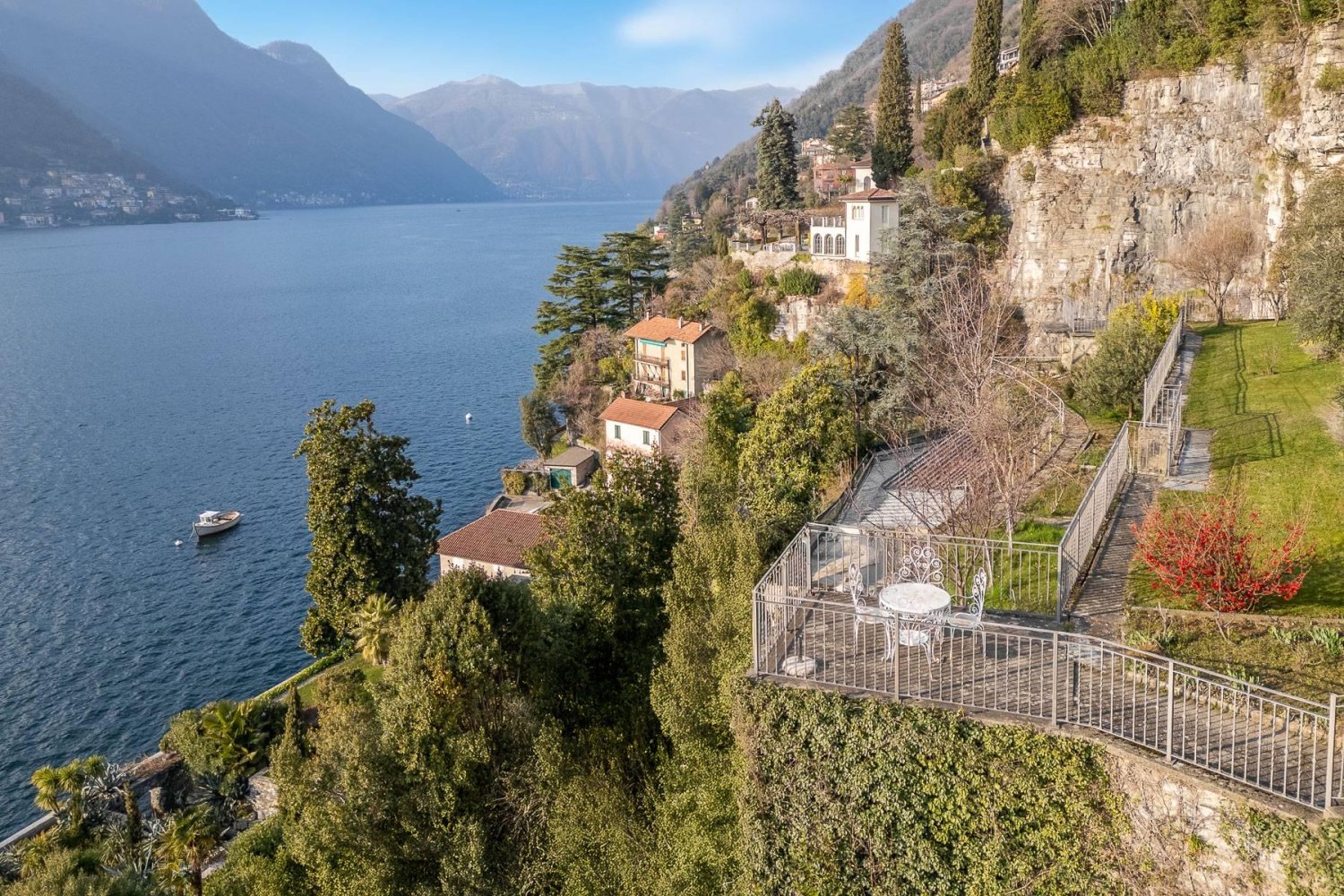 6 chambres Villa à Pognana Lario, Italy No. 57403