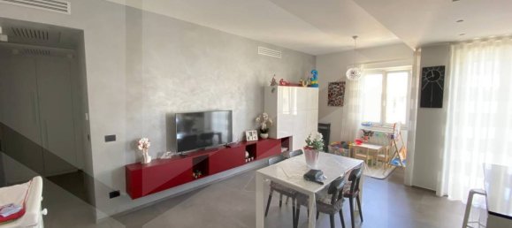 3 rooms Apartment in Molfetta, Italy No. 28482 20