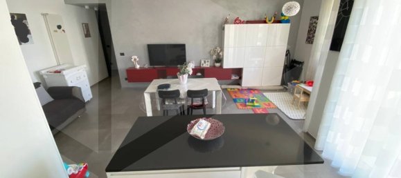 3 rooms Apartment in Molfetta, Italy No. 28482 25