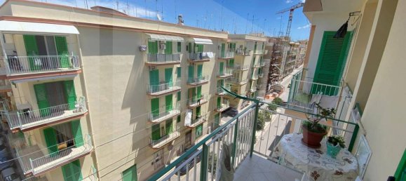 3 rooms Apartment in Molfetta, Italy No. 28482 34