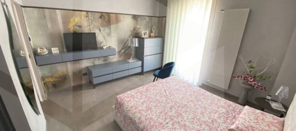3 rooms Apartment in Molfetta, Italy No. 28482 66