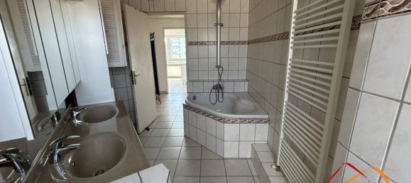 2 chambres Appartement à Sarreguemines, France No. 60411 9