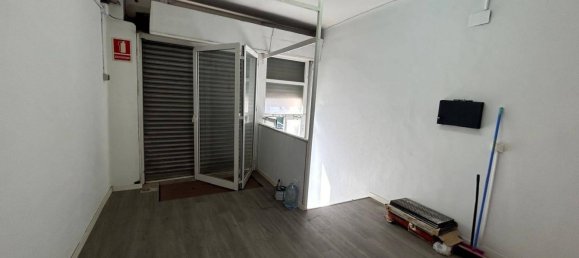 Gewerbliche Immobilie in Ripollet, Spain 205m², Nr. 118815 4