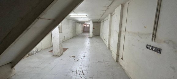 Gewerbliche Immobilie in Ripollet, Spain 205m², Nr. 118815 14