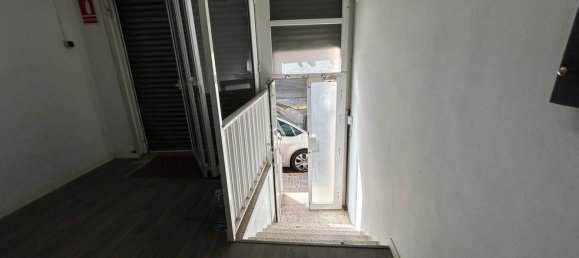 Gewerbliche Immobilie in Ripollet, Spain 205m², Nr. 118815 7