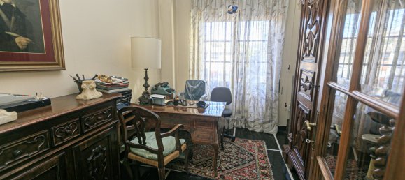 4 bedrooms Apartment in Genoa, Italy No. 27907 6