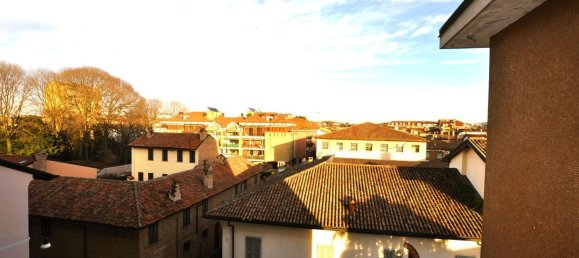 Apartamento de 3 habitaciónes en Abbiategrasso, Italy No. 141084 31