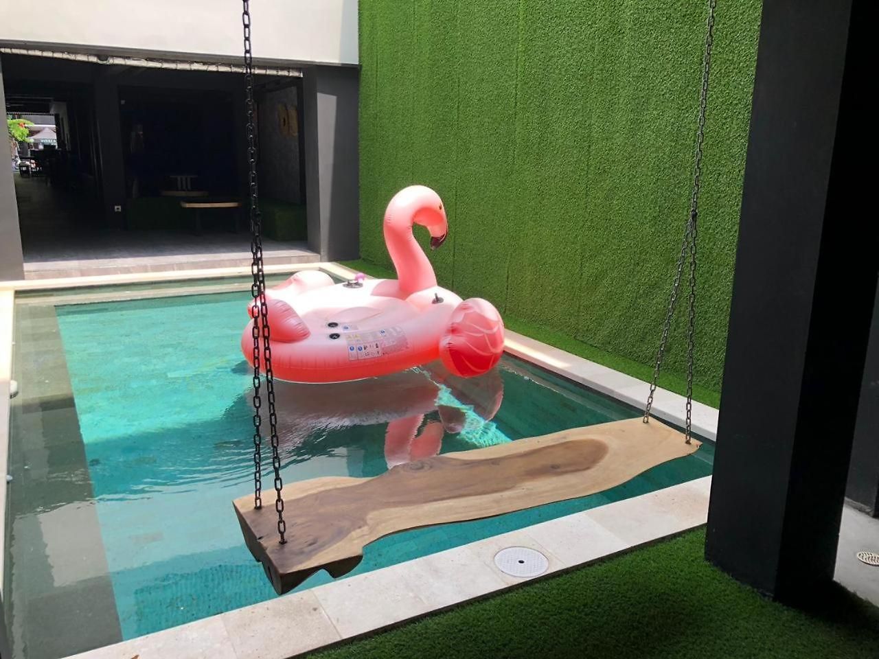 1159 m² propiedad comercial en venta en Seminyak, Badung, Bali, Indonesia № 4699