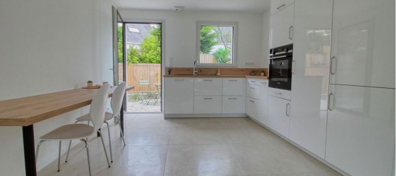 5 bedrooms House in Betton, France No. 326146 2