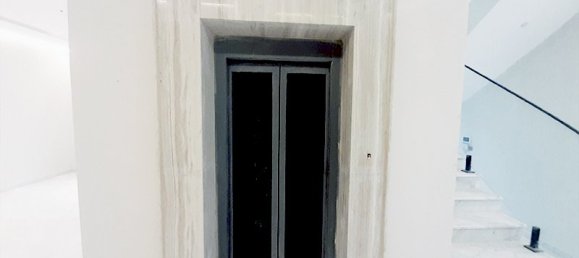 7 Schlafzimmer Villa in Al Mushrif, UAE, Nr. 38623 17