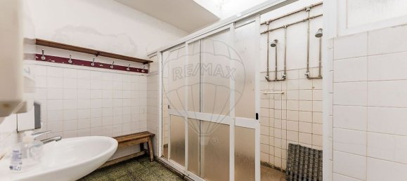 320m² Warehouse in Loures, Portugal No. 211231 19