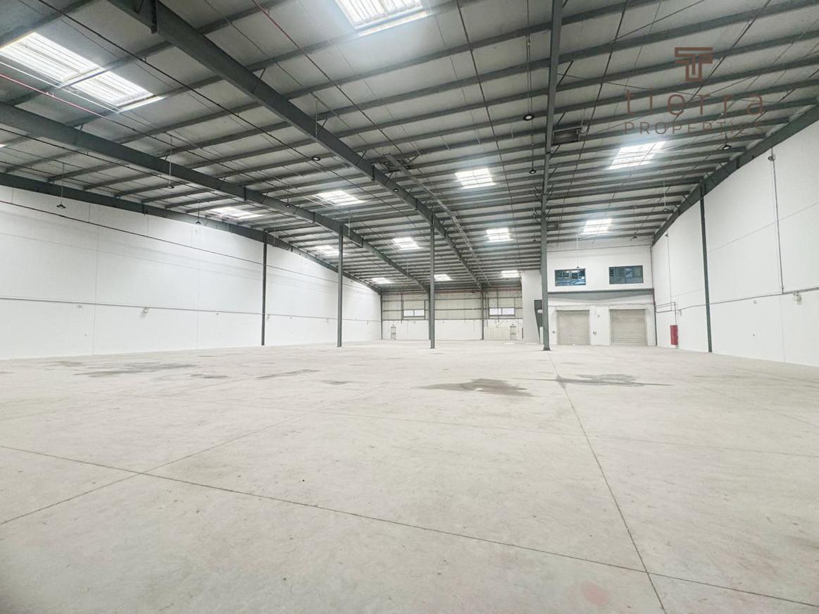 Entrepôt à Jebel Ali, UAE 5574.1m² No. 54818