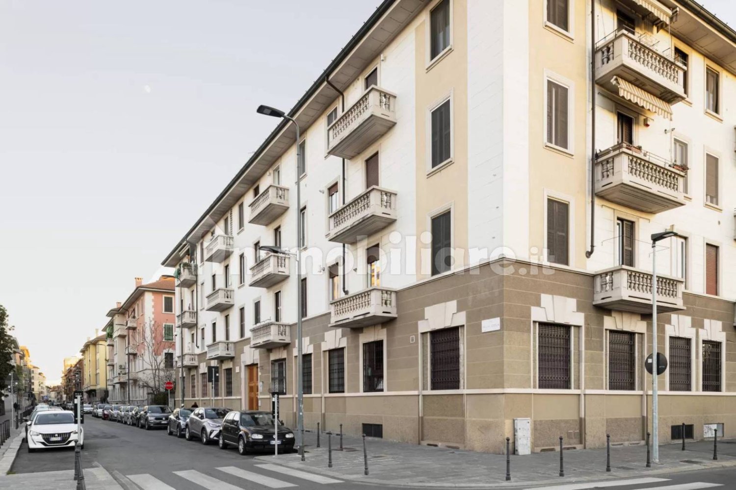 1 Schlafzimmer Wohnung in Milan, Italy, Nr. 323502