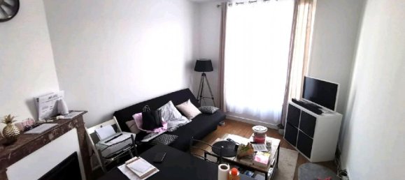 2 chambres Appartement à Chantilly, France No. 256126 2