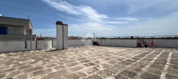 4-salle Appartement à Mesagne, Italy No. 61051 24