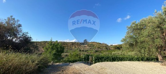 1-Zimmer Lagerhaus in Condrò, Italy, Nr. 326113 13