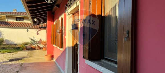 4 rooms House in Udine, Italy No. 2496 14