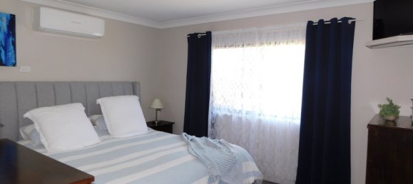 Casa de 4 dormitorios en Nanango, Australia No. 117 17