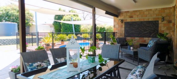 Casa de 4 dormitorios en Nanango, Australia No. 117 8