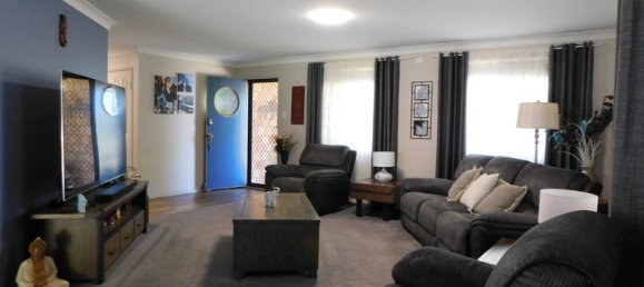 Casa de 4 dormitorios en Nanango, Australia No. 117 14