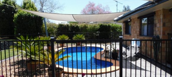 Casa de 4 dormitorios en Nanango, Australia No. 117 6