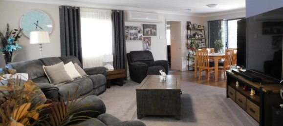 Casa de 4 dormitorios en Nanango, Australia No. 117 12