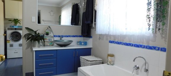 Casa de 4 dormitorios en Nanango, Australia No. 117 19