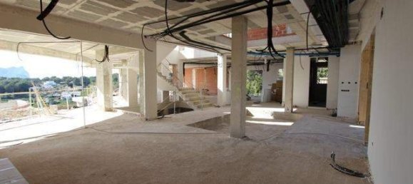 5 bedrooms Villa in Benissa, Spain No. 284932 4