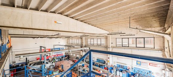 2 rooms Warehouse in Cuneo, Italy No. 298065 2