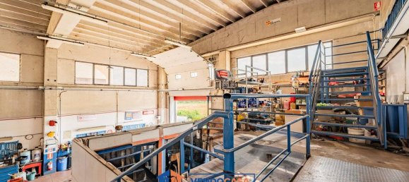 2 rooms Warehouse in Cuneo, Italy No. 298065 9