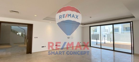 5 bedrooms Villa in Yas Island, UAE No. 36460 5