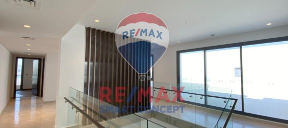 5 bedrooms Villa in Yas Island, UAE No. 36460 4