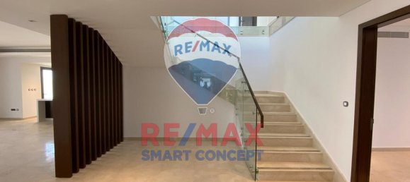 5 bedrooms Villa in Yas Island, UAE No. 36460 2