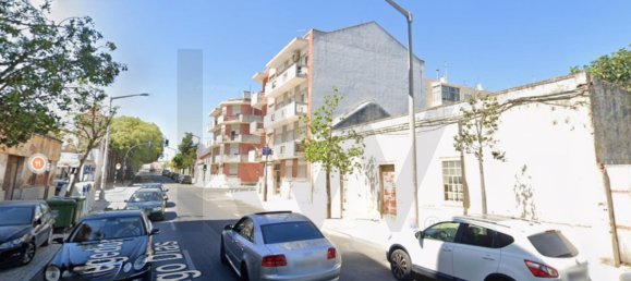 1851m² Land in Montijo, Portugal No. 200139 3