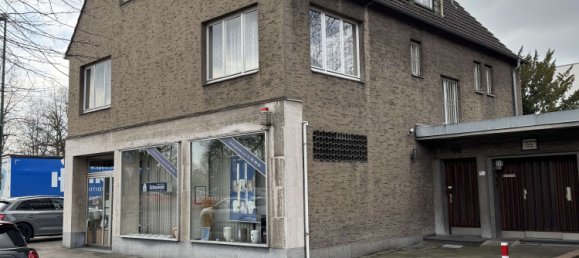 Здание 300м² в Дюссельдорф, Германия № 106582 2