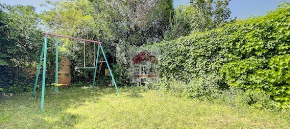 Casa de 2 dormitorios en Suresnes, France No. 321122 5