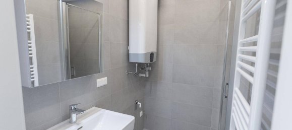 2 rooms Apartment in Vienna, Austria No. 226271 4