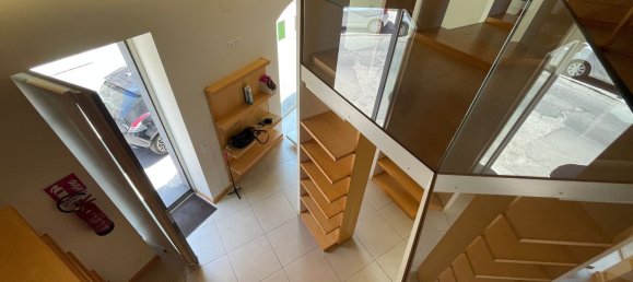  عقار تجاري في Adrano, Italy 80متر مربع رقم 297302 15