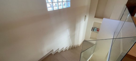  عقار تجاري في Adrano, Italy 80متر مربع رقم 297302 18