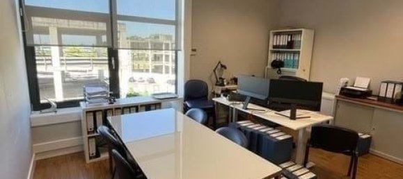 338m² Office in Sintra, Portugal No. 250711 3