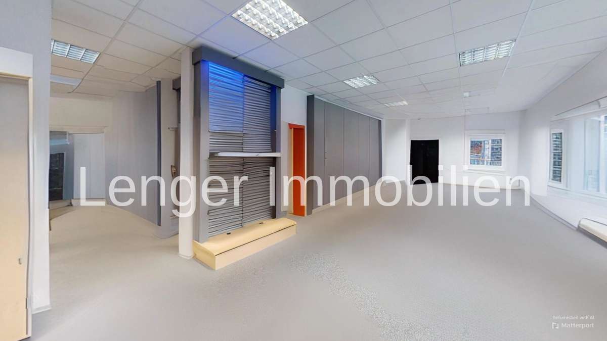  عقار تجاري في Zollernalbkreis, Germany 240متر مربع رقم 336594