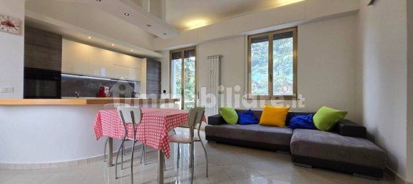 2 Schlafzimmer Wohnung in Milan, Italy, Nr. 332210 20