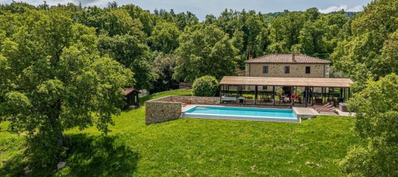 5 bedrooms House in Castiglione d'Orcia, Italy No. 218079 3